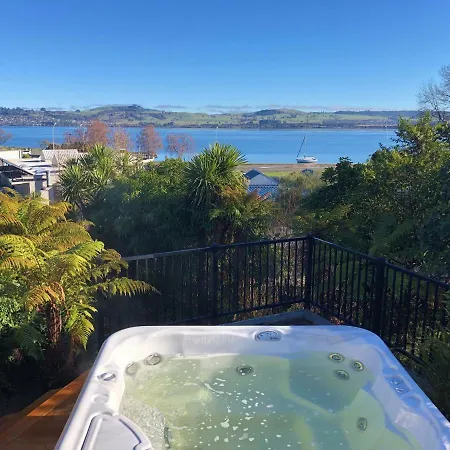 Bayview Lake Taupo Exterior photo